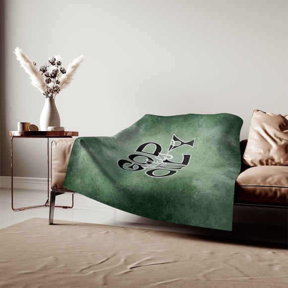 NWOT! 'God Vibes Only' Watercolor Christian Sweatshirt Blanket - Picture 4 of 4